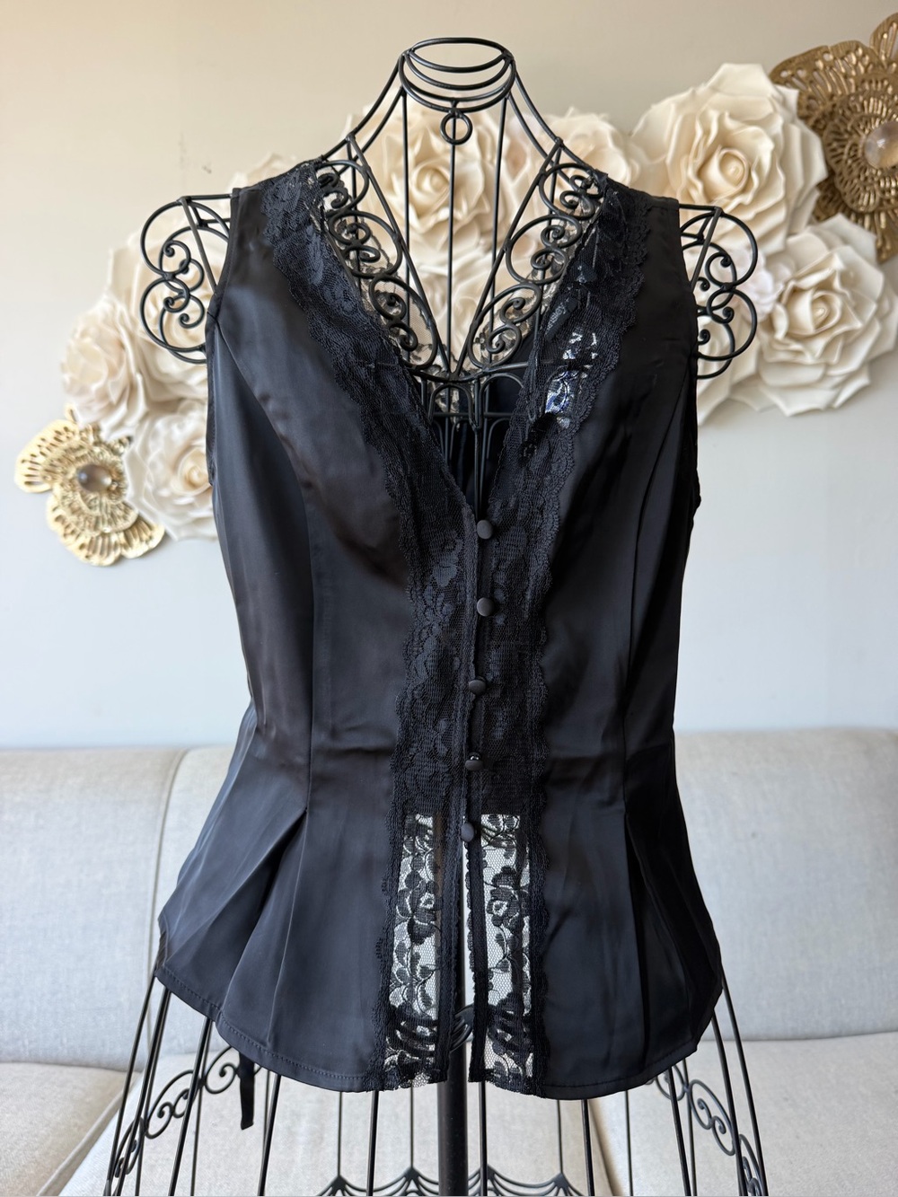 Black Lace-Trim Satin Women's Sleeveless Blouse